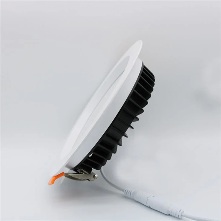 Vandtæt forsænket led downlight